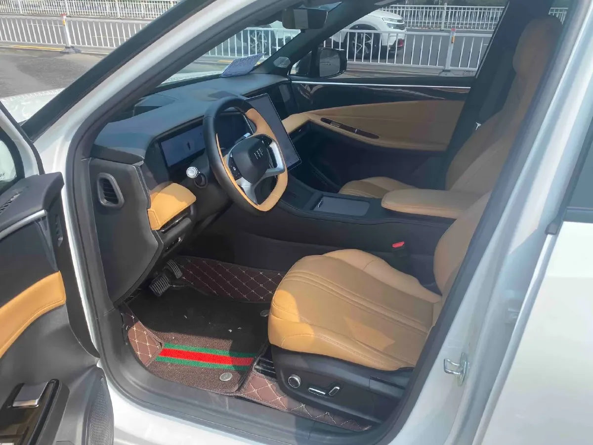 2023 Geely Galaxy L7 1.5T 163HP L4 3DHT PHEV 18.7KWH,autocango,china used car exporter,china ev exporter,chinese used car exporter,chinese used ev exporter