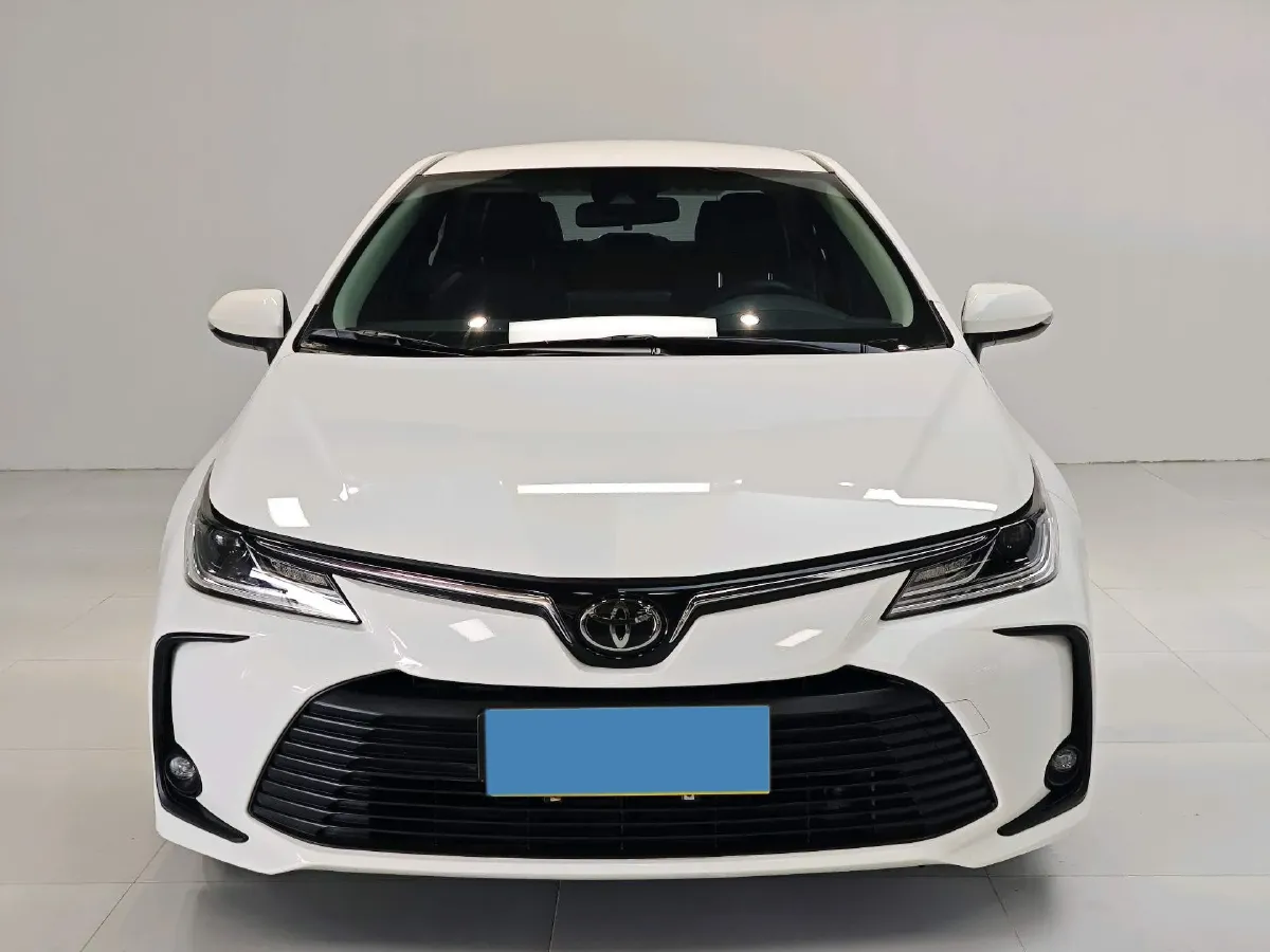 2021 Toyota Corolla 1.2T 116HP L4 CVT,autocango,china used car exporter,china ev exporter,chinese used car exporter,chinese used ev exporter