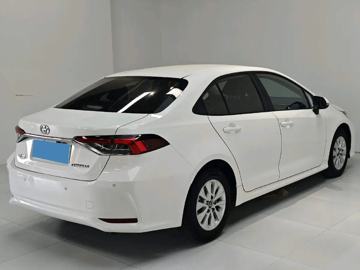 2021 Toyota Corolla 1.2T 116HP L4 CVT,autocango,china used car exporter,china ev exporter,chinese used car exporter,chinese used ev exporter