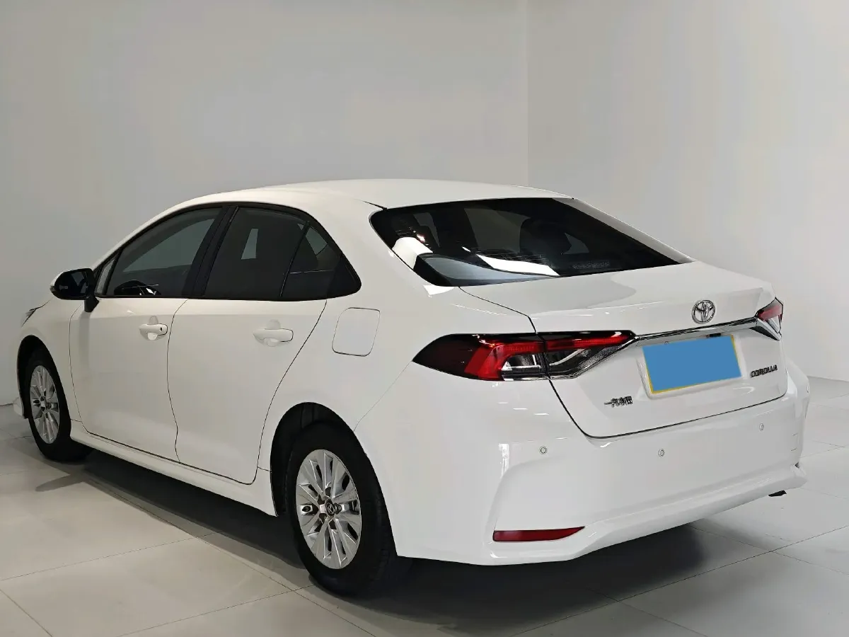 2021 Toyota Corolla 1.2T 116HP L4 CVT,autocango,china used car exporter,china ev exporter,chinese used car exporter,chinese used ev exporter