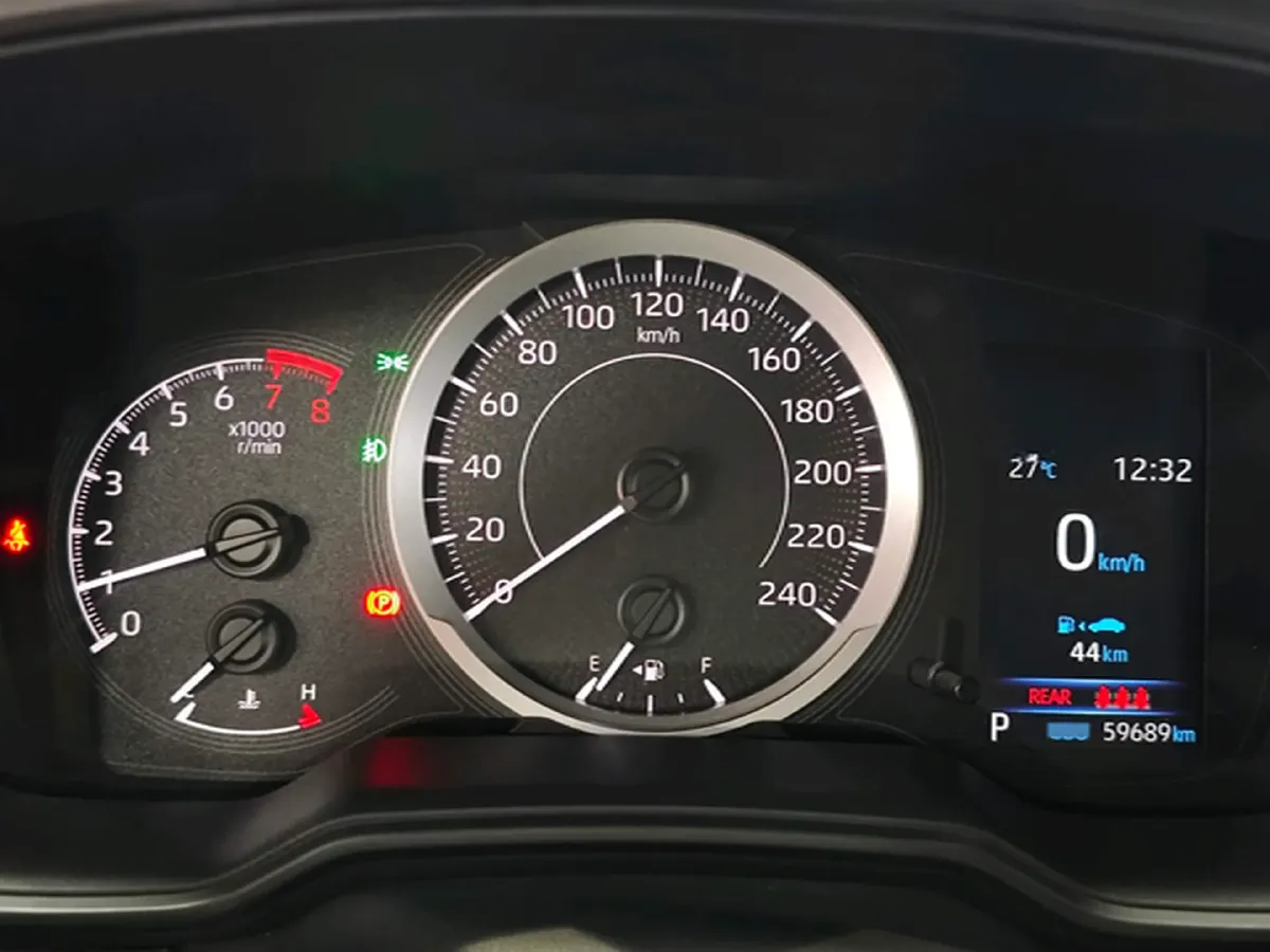 2021 Toyota Corolla 1.2T 116HP L4 CVT,autocango,china used car exporter,china ev exporter,chinese used car exporter,chinese used ev exporter