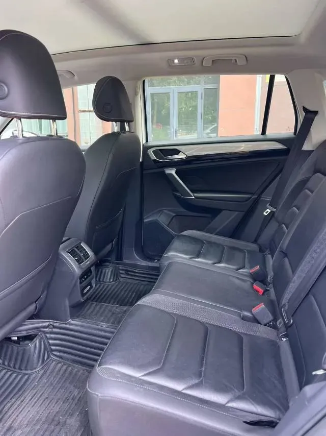 2019 Volkswagen Tayron 2.0T 186HP L4 7DCT,autocango,china used car exporter,china ev exporter,chinese used car exporter,chinese used ev exporter