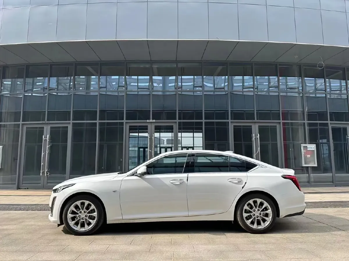 2022 Cadillac CT5 2.0T 237HP L4 10AT,autocango,china used car exporter,china ev exporter,chinese used car exporter,chinese used ev exporter