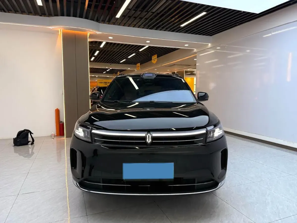2024 AITO AITO M7 1.5T 152HP L4 REEV 42KWH,autocango,china used car exporter,china ev exporter,chinese used car exporter,chinese used ev exporter