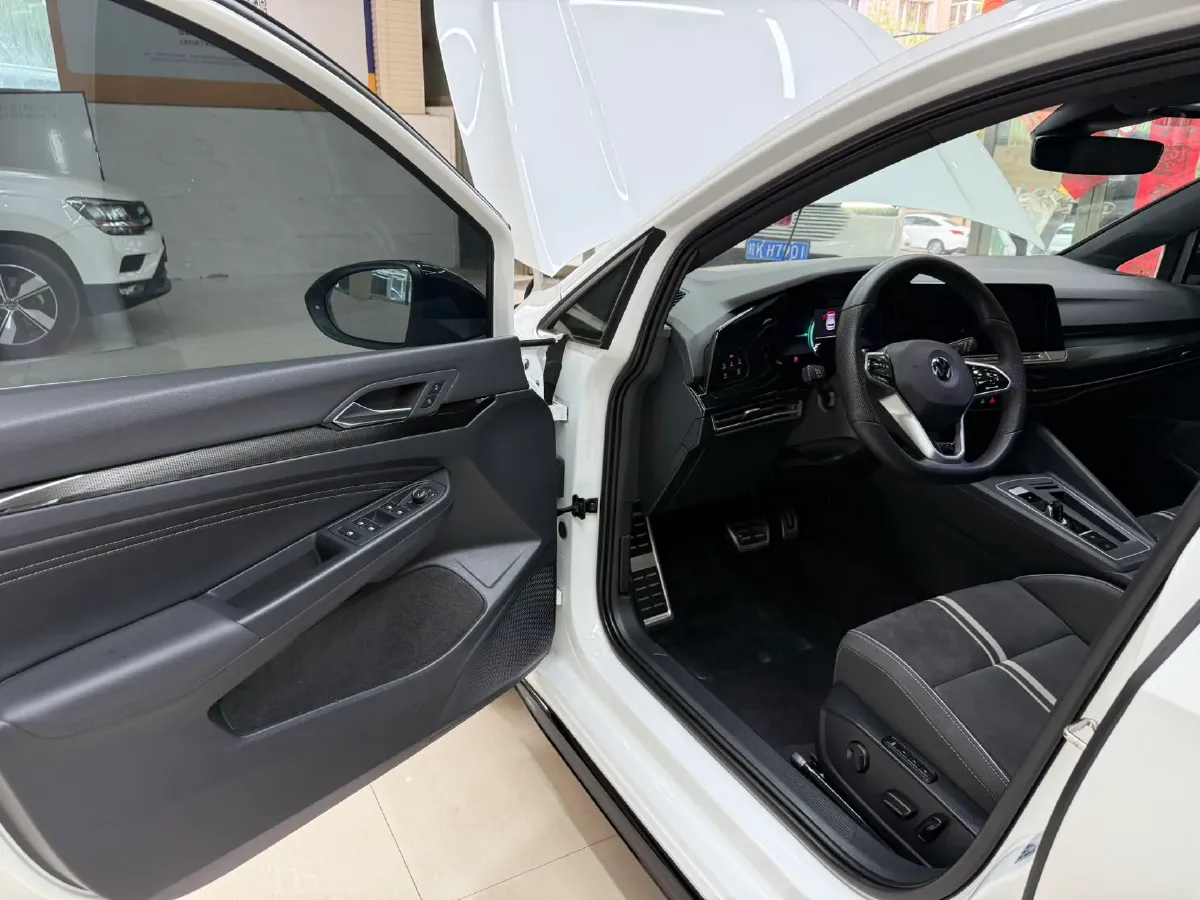 2021 Volkswagen Golf 1.4T 150HP L4 7DCT,autocango,china used car exporter,china ev exporter,chinese used car exporter,chinese used ev exporter