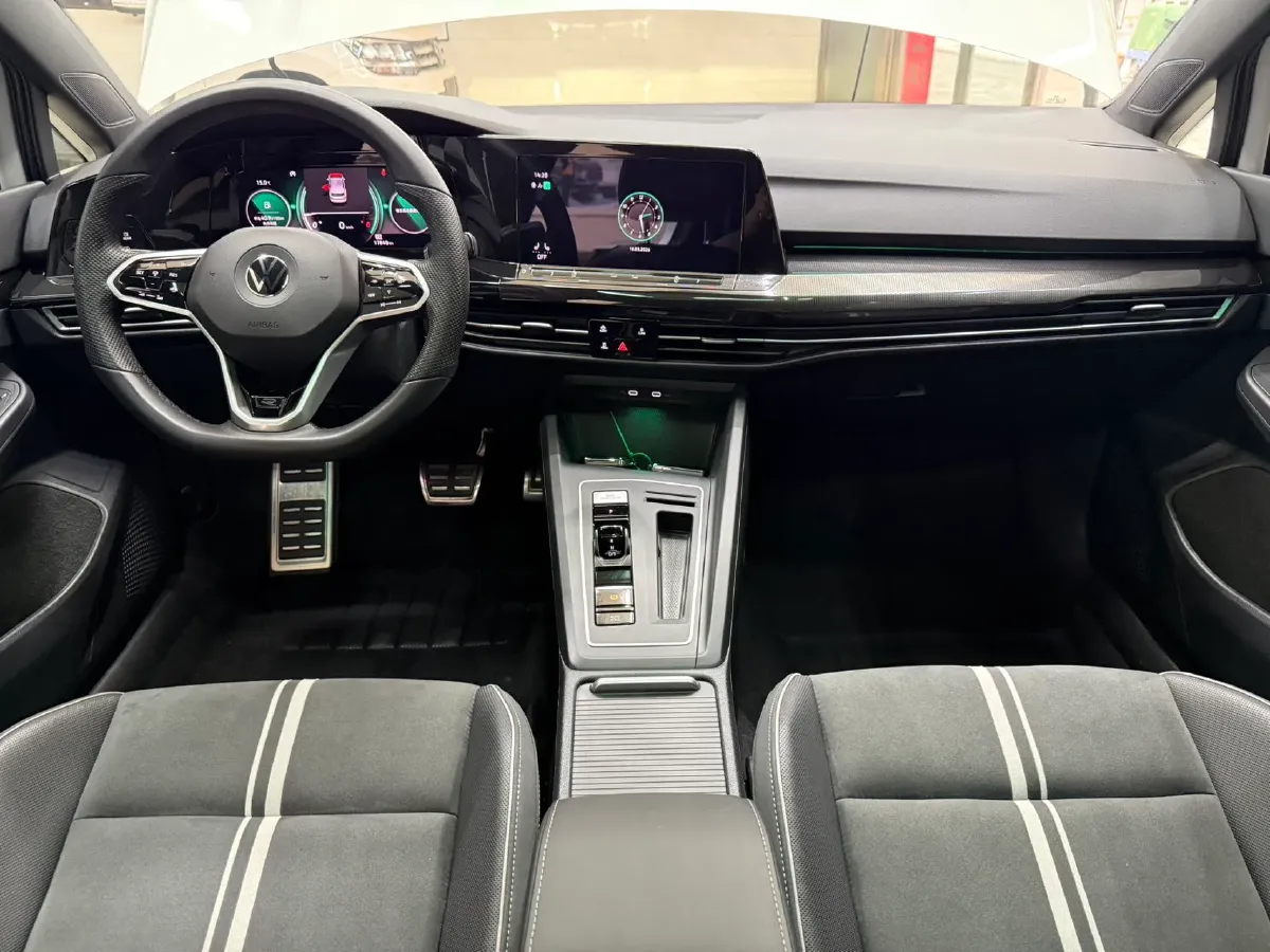 2021 Volkswagen Golf 1.4T 150HP L4 7DCT,autocango,china used car exporter,china ev exporter,chinese used car exporter,chinese used ev exporter
