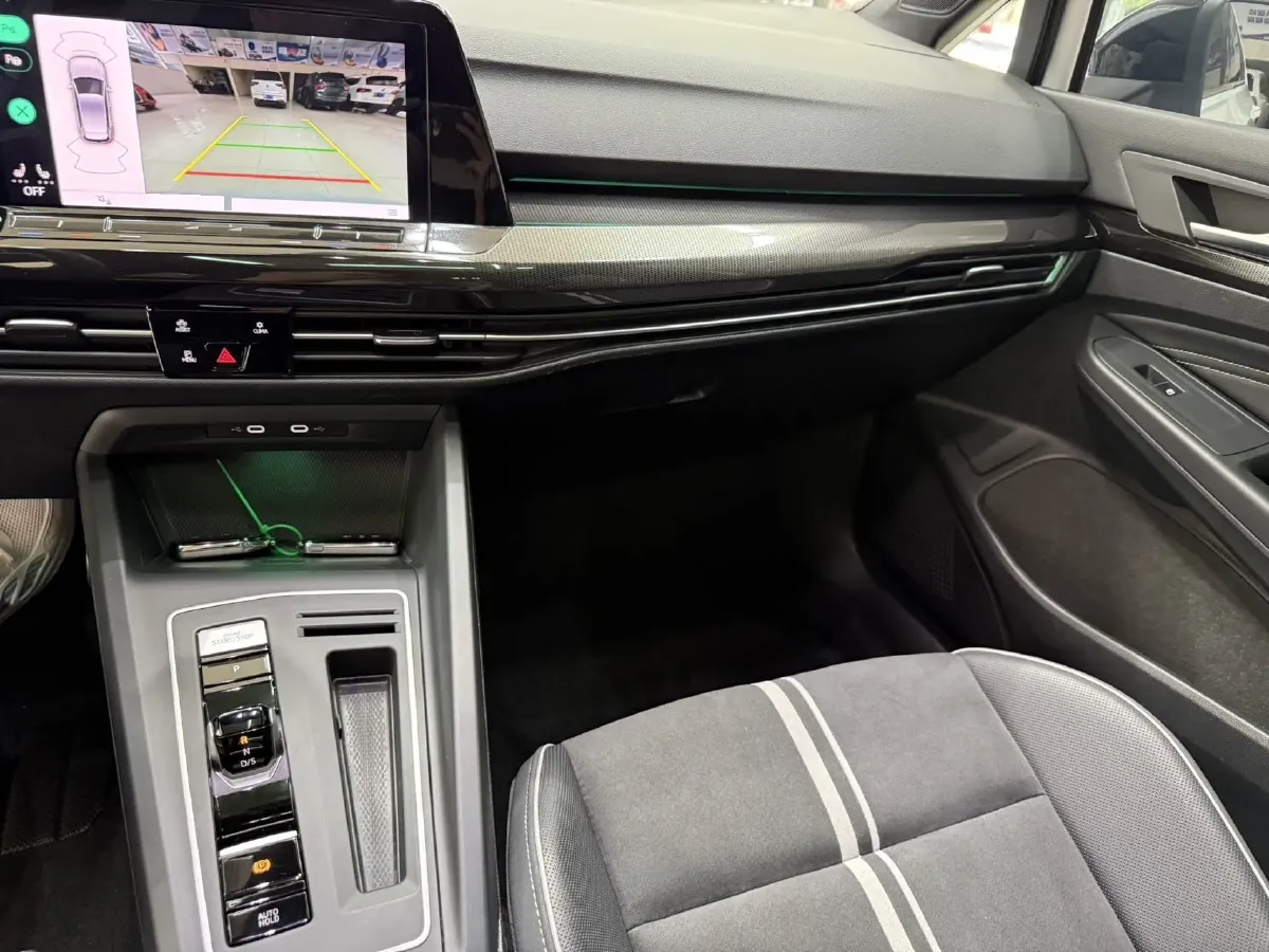 2021 Volkswagen Golf 1.4T 150HP L4 7DCT,autocango,china used car exporter,china ev exporter,chinese used car exporter,chinese used ev exporter