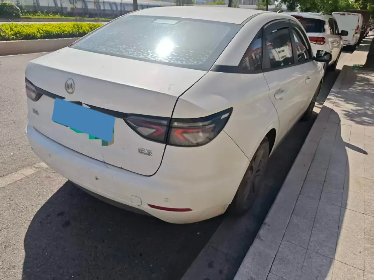 2021 Weltmeister E.5 BEV 49.92KWH,autocango,china used car exporter,china ev exporter,chinese used car exporter,chinese used ev exporter