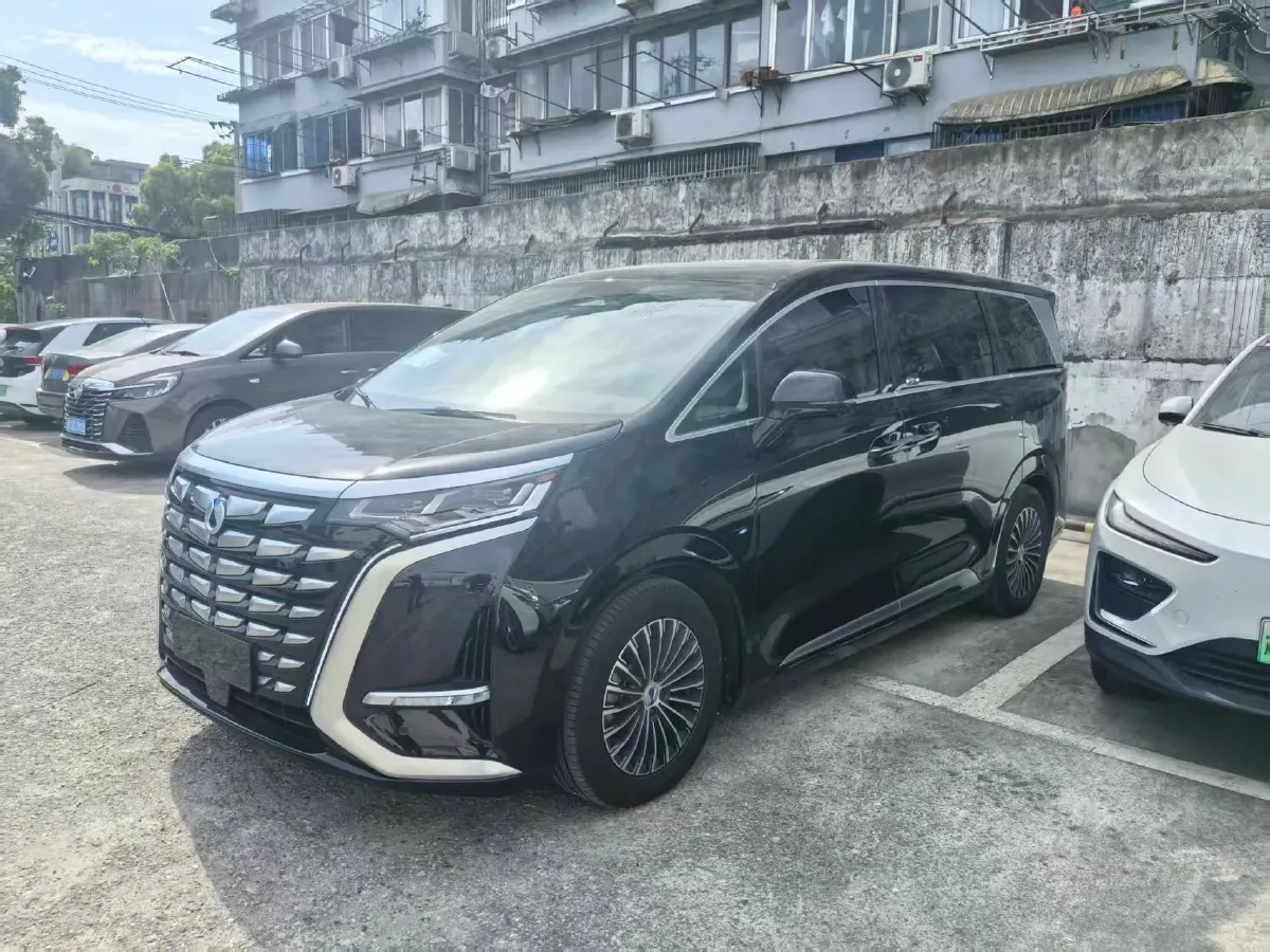 2024 Denza D9 1.5T 139HP L4 E-CVT PHEV 40KWH,autocango,china used car exporter,china ev exporter,chinese used car exporter,chinese used ev exporter