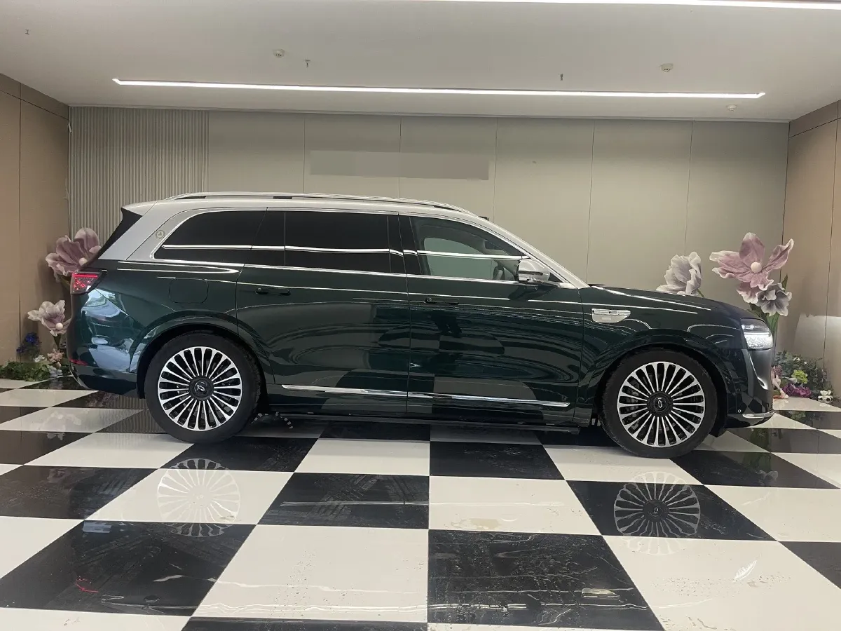 2024 AITO AITO M9 1.5T 152HP L4 REEV 42KWH,autocango,china used car exporter,china ev exporter,chinese used car exporter,chinese used ev exporter