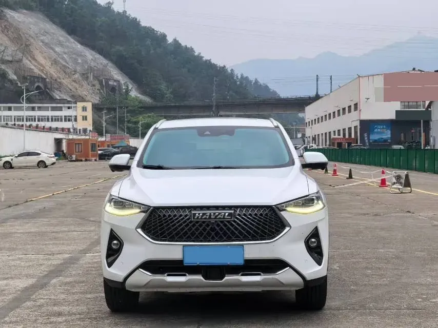 2021 Haval F7x 1.5T 169HP L4 7DCT,autocango,china used car exporter,china ev exporter,chinese used car exporter,chinese used ev exporter