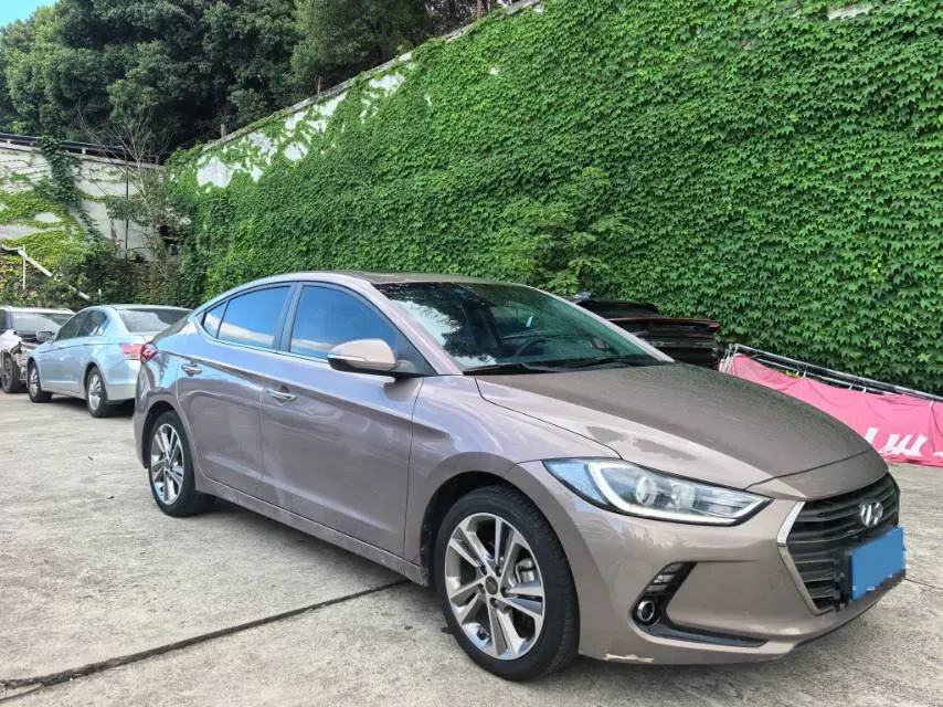 2016 Hyundai Elantra 1.6L 130HP L4 6AT,autocango,china used car exporter,china ev exporter,chinese used car exporter,chinese used ev exporter