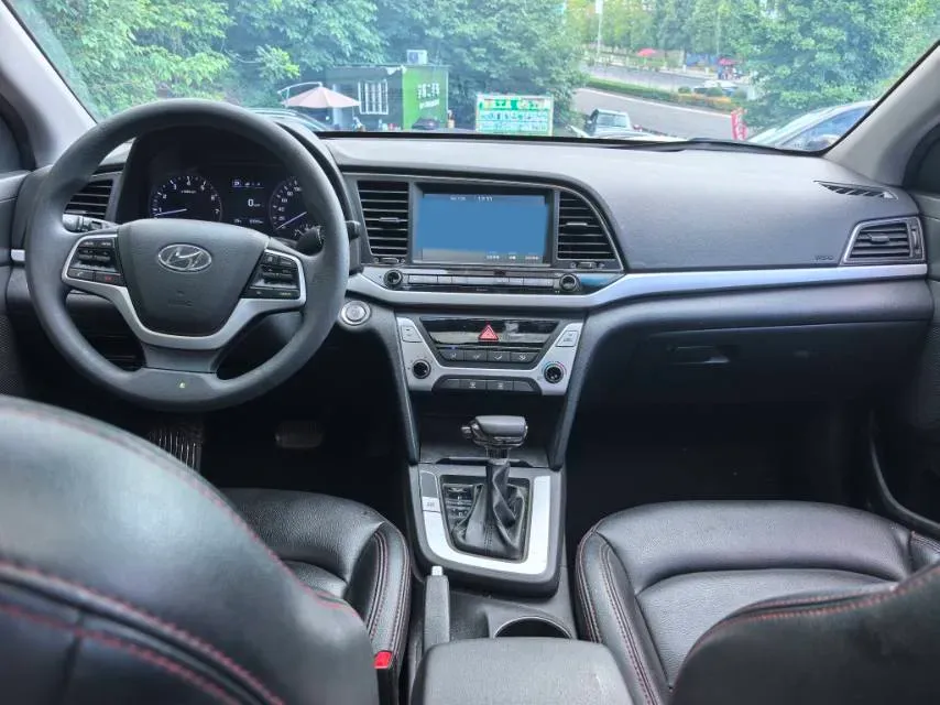2016 Hyundai Elantra 1.6L 130HP L4 6AT,autocango,china used car exporter,china ev exporter,chinese used car exporter,chinese used ev exporter