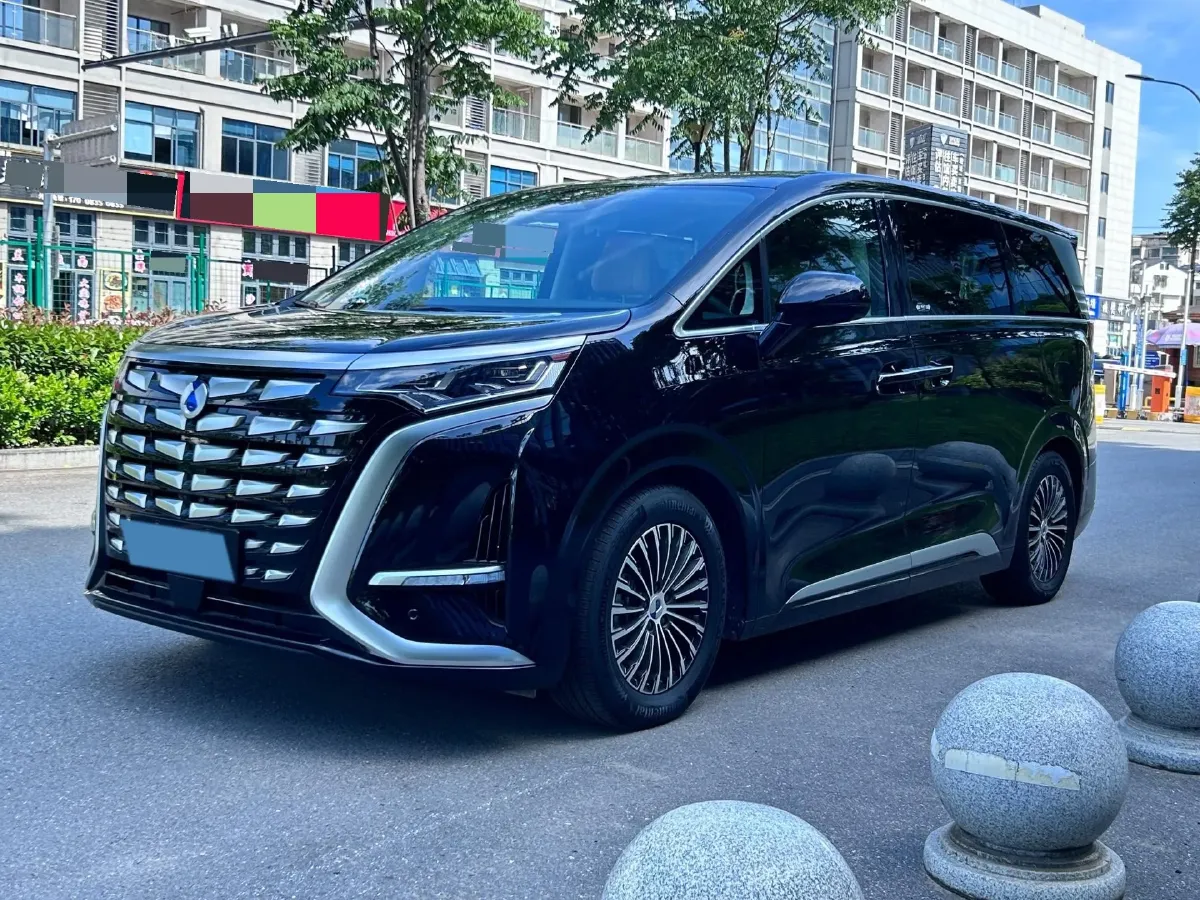 2024 Denza D9 1.5T 139HP L4 E-CVT PHEV 40KWH,autocango,china used car exporter,china ev exporter,chinese used car exporter,chinese used ev exporter