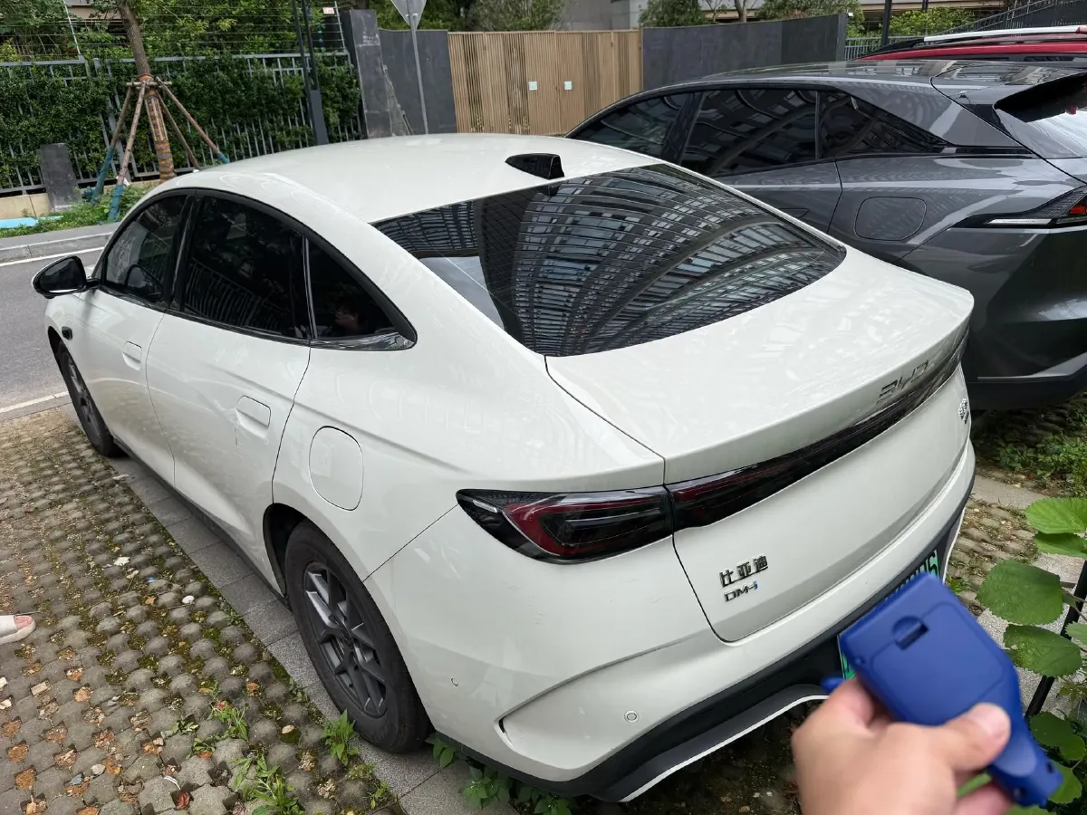2025 BYD Seal06 1.5L 101HP L4 E-CVT PHEV 10.08KWH,autocango,china used car exporter,china ev exporter,chinese used car exporter,chinese used ev exporter