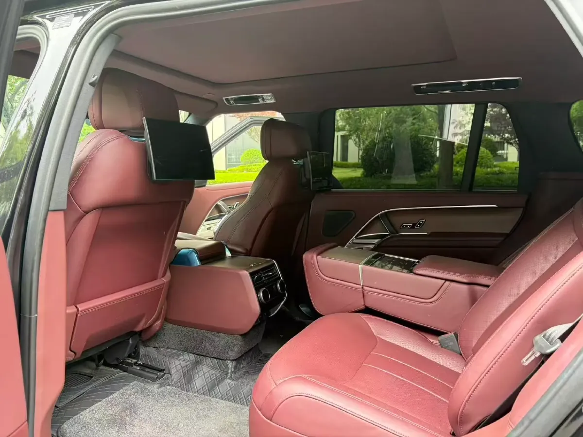 2025 Land Rover Range Rover 3.0T 400HP L6 8AT,autocango,china used car exporter,china ev exporter,chinese used car exporter,chinese used ev exporter