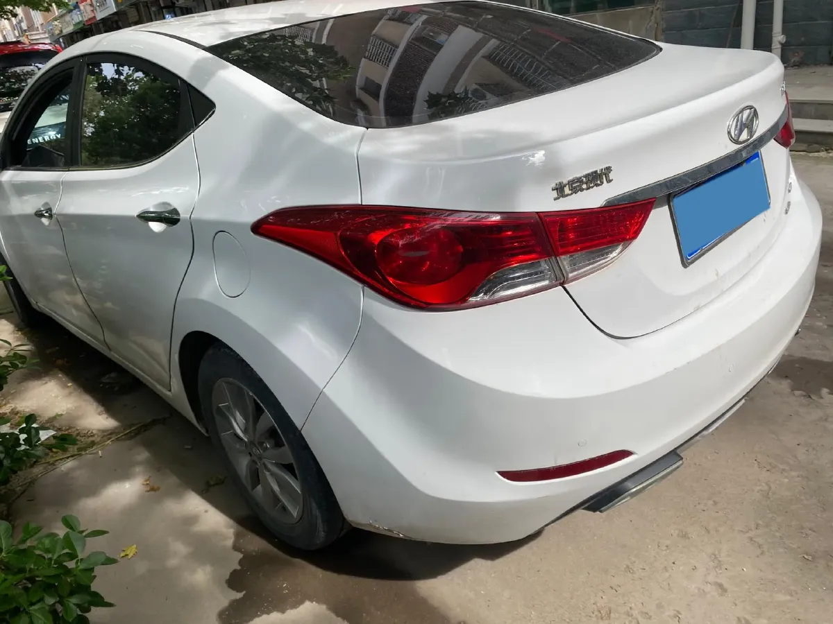 2015 Hyundai Elantra 1.6L 128HP L4 6MT,autocango,china used car exporter,china ev exporter,chinese used car exporter,chinese used ev exporter