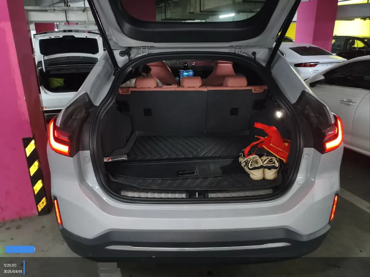 2020 NIO ES6 BEV 100KWH,autocango,china used car exporter,china ev exporter,chinese used car exporter,chinese used ev exporter