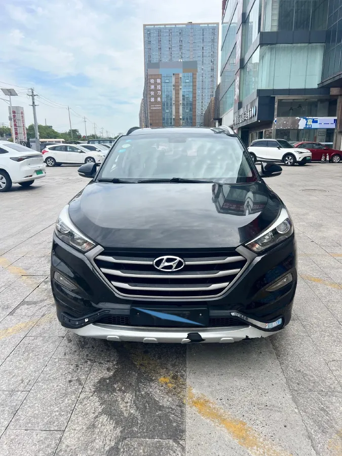 2018 Hyundai Tucson 1.6T 177HP L4 7DCT,autocango,china used car exporter,china ev exporter,chinese used car exporter,chinese used ev exporter