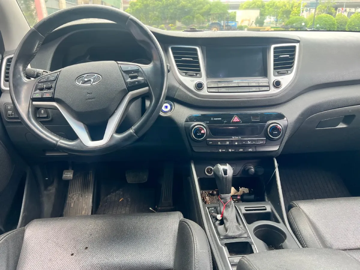 2018 Hyundai Tucson 1.6T 177HP L4 7DCT,autocango,china used car exporter,china ev exporter,chinese used car exporter,chinese used ev exporter