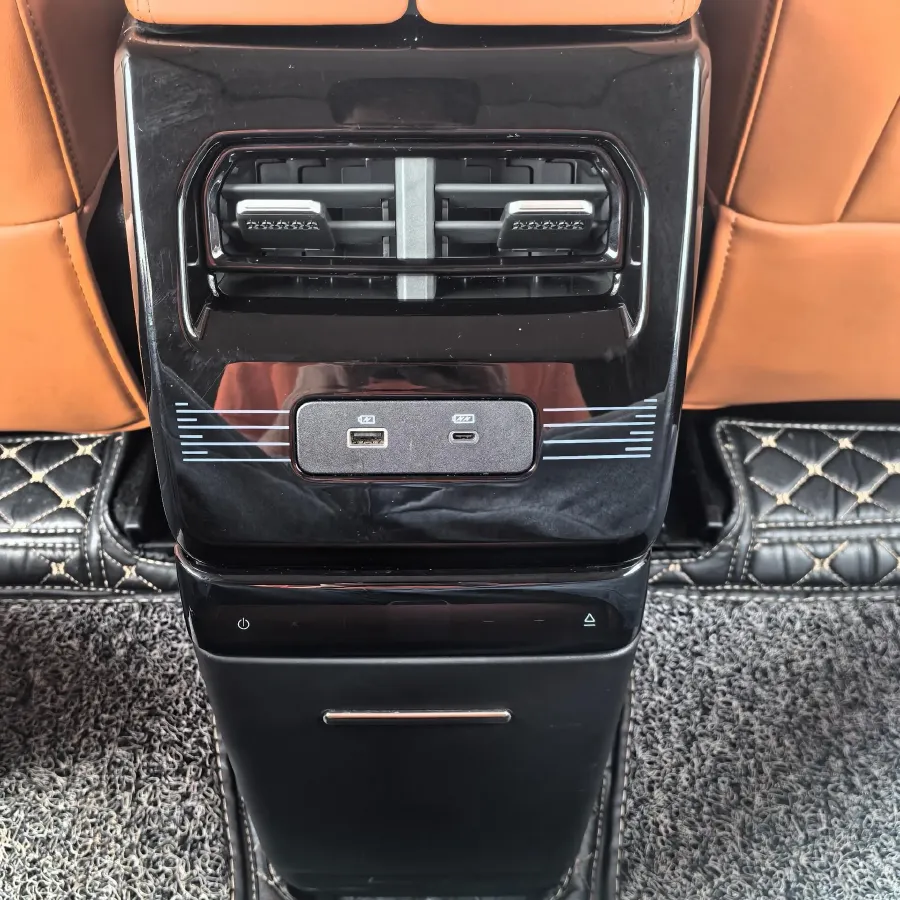 2024 Jetour X90 1.6T 197HP L4 7DCT,autocango,china used car exporter,china ev exporter,chinese used car exporter,chinese used ev exporter