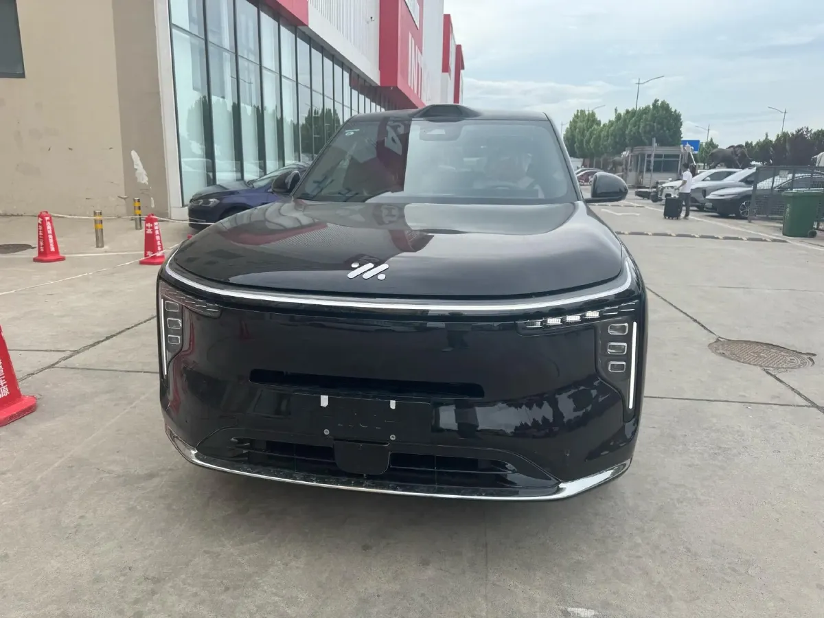 2026 WEY BlueMountain 1.5T 170HP L4 4DHT PHEV,autocango,china used car exporter,china ev exporter,chinese used car exporter,chinese used ev exporter
