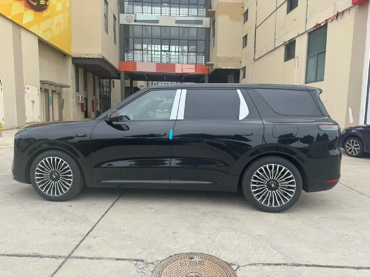 2026 WEY BlueMountain 1.5T 170HP L4 4DHT PHEV,autocango,china used car exporter,china ev exporter,chinese used car exporter,chinese used ev exporter