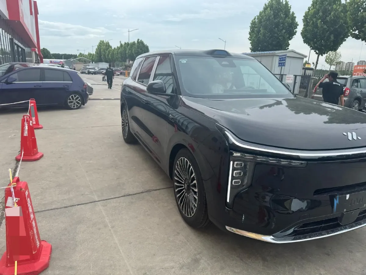 2026 WEY BlueMountain 1.5T 170HP L4 4DHT PHEV,autocango,china used car exporter,china ev exporter,chinese used car exporter,chinese used ev exporter
