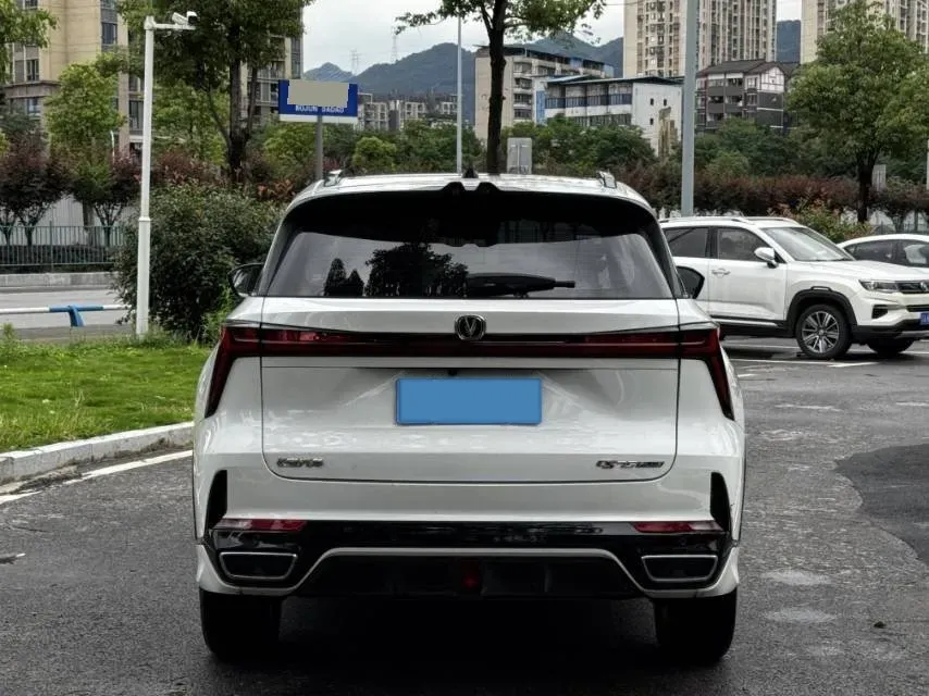 2023 ChangAn CS75 1.5T 188HP L4 7DCT,autocango,china used car exporter,china ev exporter,chinese used car exporter,chinese used ev exporter