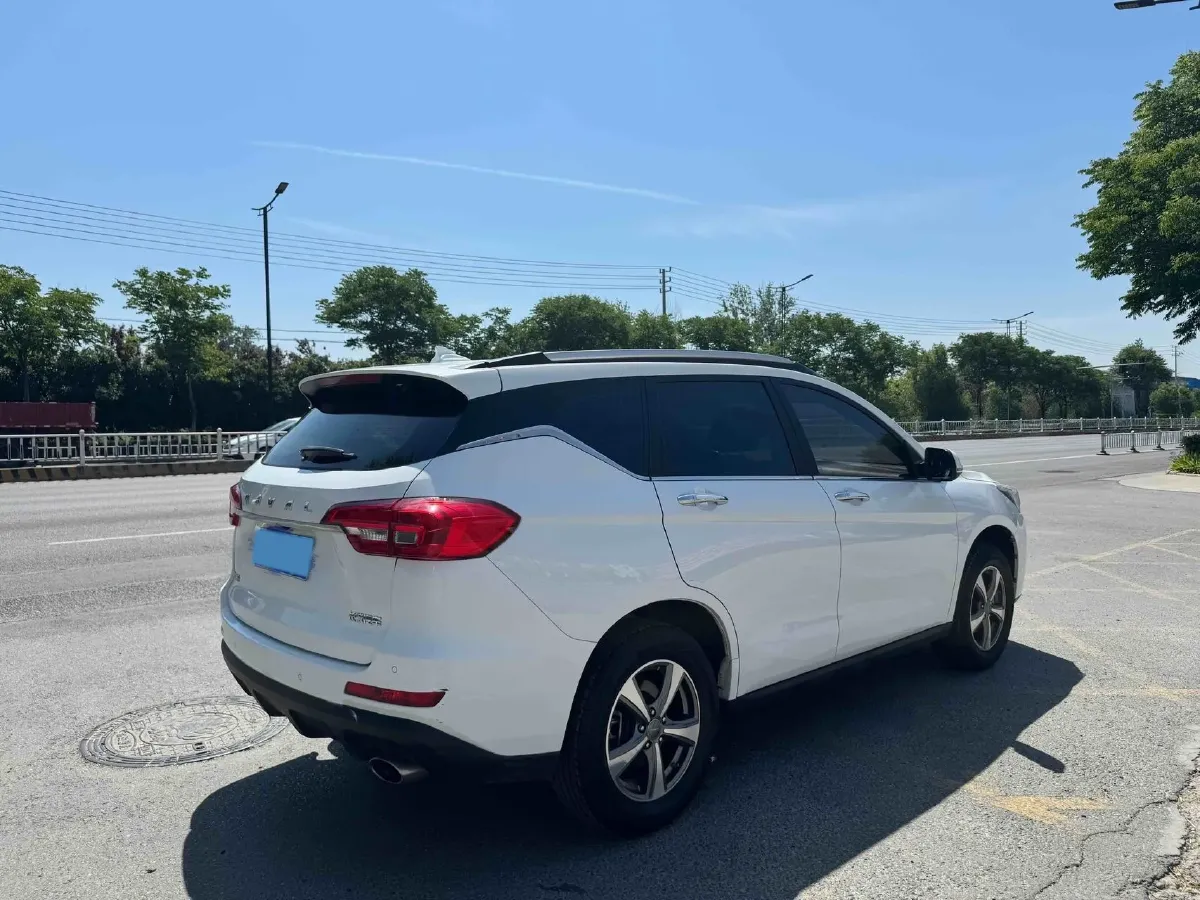 2018 Haval M6 1.5T 150HP L4 7DCT,autocango,china used car exporter,china ev exporter,chinese used car exporter,chinese used ev exporter
