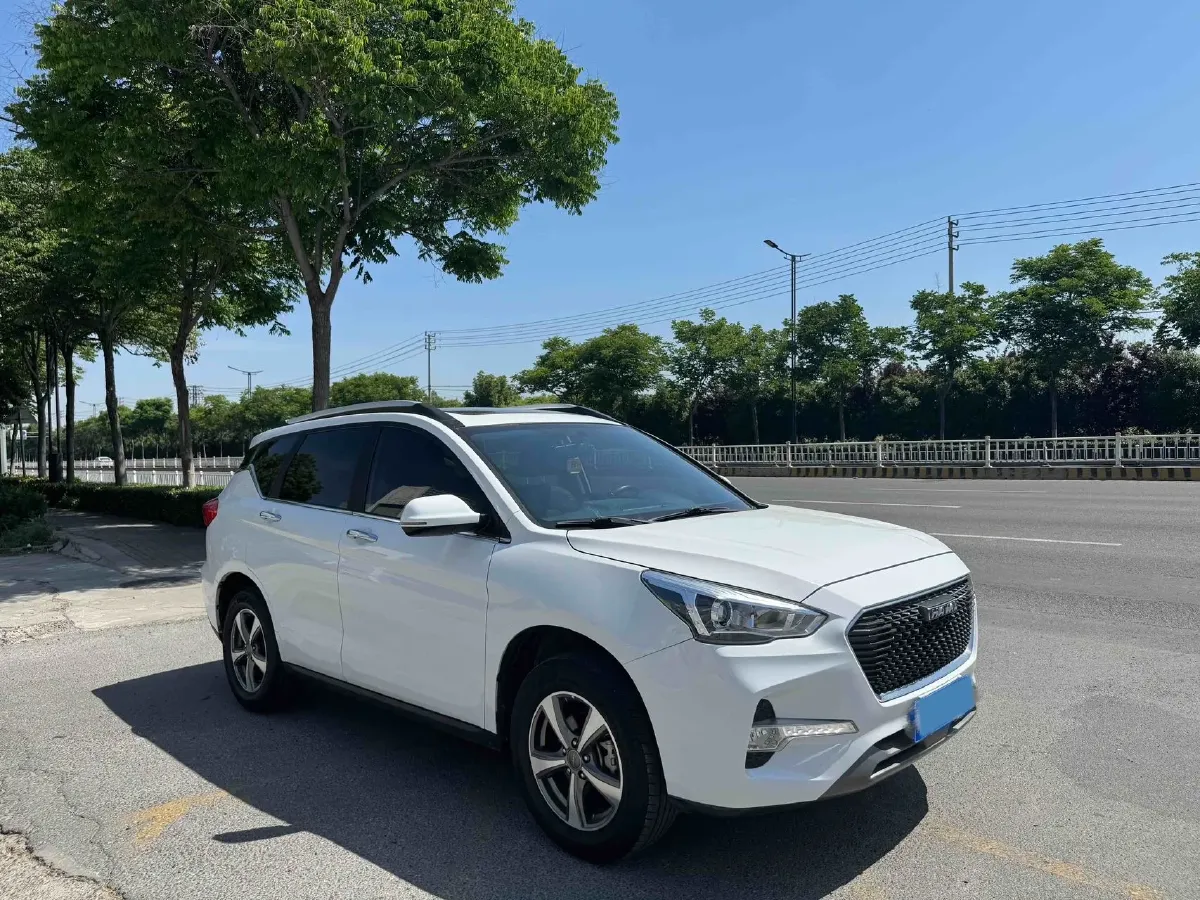 2018 Haval M6 1.5T 150HP L4 7DCT,autocango,china used car exporter,china ev exporter,chinese used car exporter,chinese used ev exporter