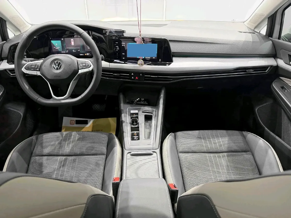 2023 Volkswagen Golf 1.4T 150HP L4 7DCT,autocango,china used car exporter,china ev exporter,chinese used car exporter,chinese used ev exporter