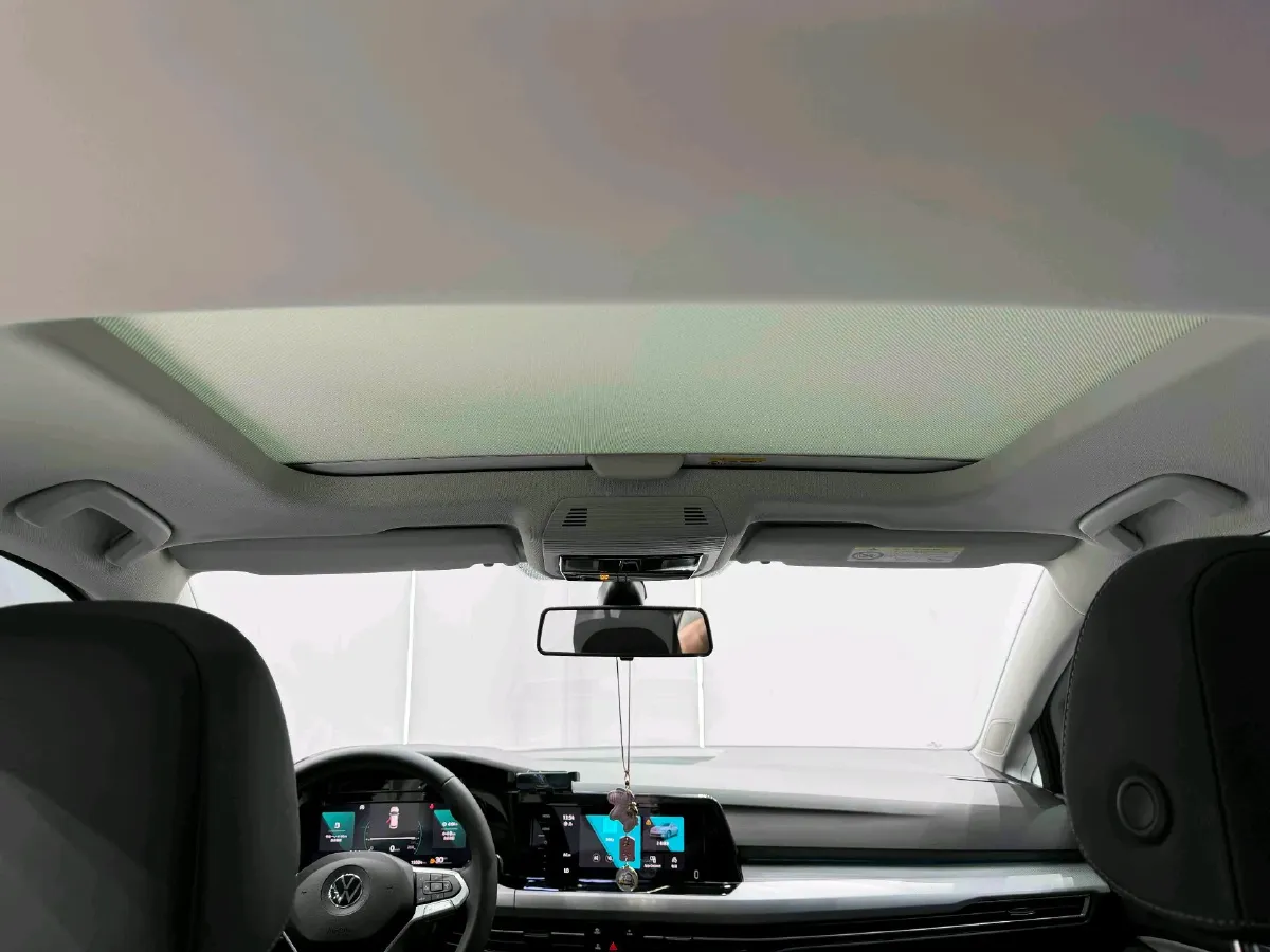 2023 Volkswagen Golf 1.4T 150HP L4 7DCT,autocango,china used car exporter,china ev exporter,chinese used car exporter,chinese used ev exporter