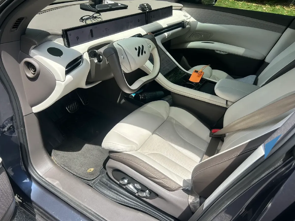 2023 IM LS7 BEV 90KWH,autocango,china used car exporter,china ev exporter,chinese used car exporter,chinese used ev exporter