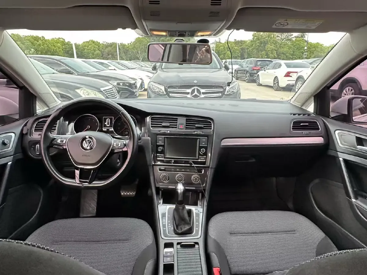 2018 Volkswagen Golf 1.4T 131HP L4 7DCT,autocango,china used car exporter,china ev exporter,chinese used car exporter,chinese used ev exporter
