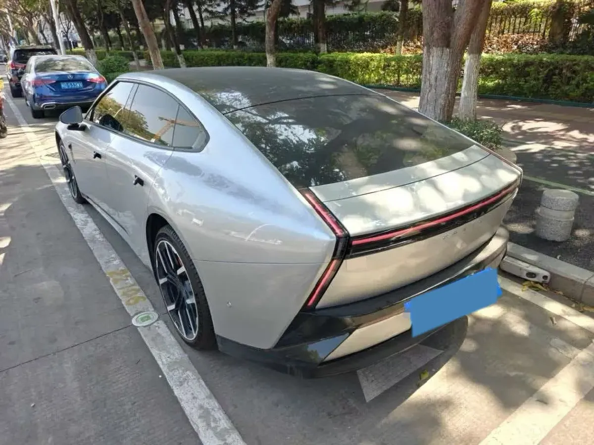 2025 Xpeng P7 BEV,autocango,china used car exporter,china ev exporter,chinese used car exporter,chinese used ev exporter
