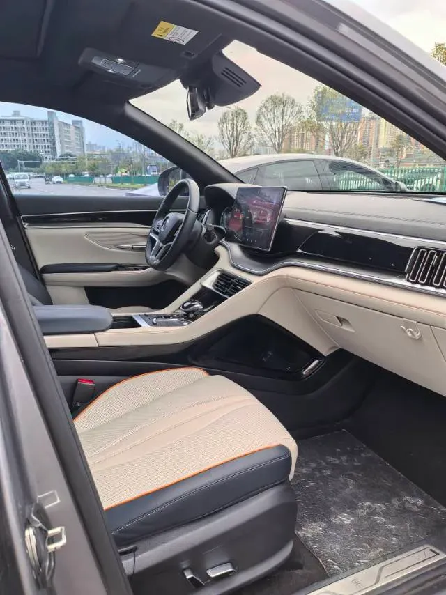 2022 Hyundai Tucson 2.0L 150HP L4 6AT Hybrid,autocango,china used car exporter,china ev exporter,chinese used car exporter,chinese used ev exporter