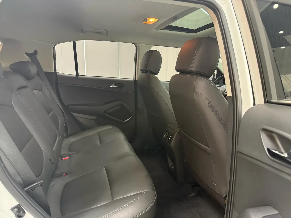 2021 Hyundai ix35 1.4T 140HP L4 7DCT,autocango,china used car exporter,china ev exporter,chinese used car exporter,chinese used ev exporter