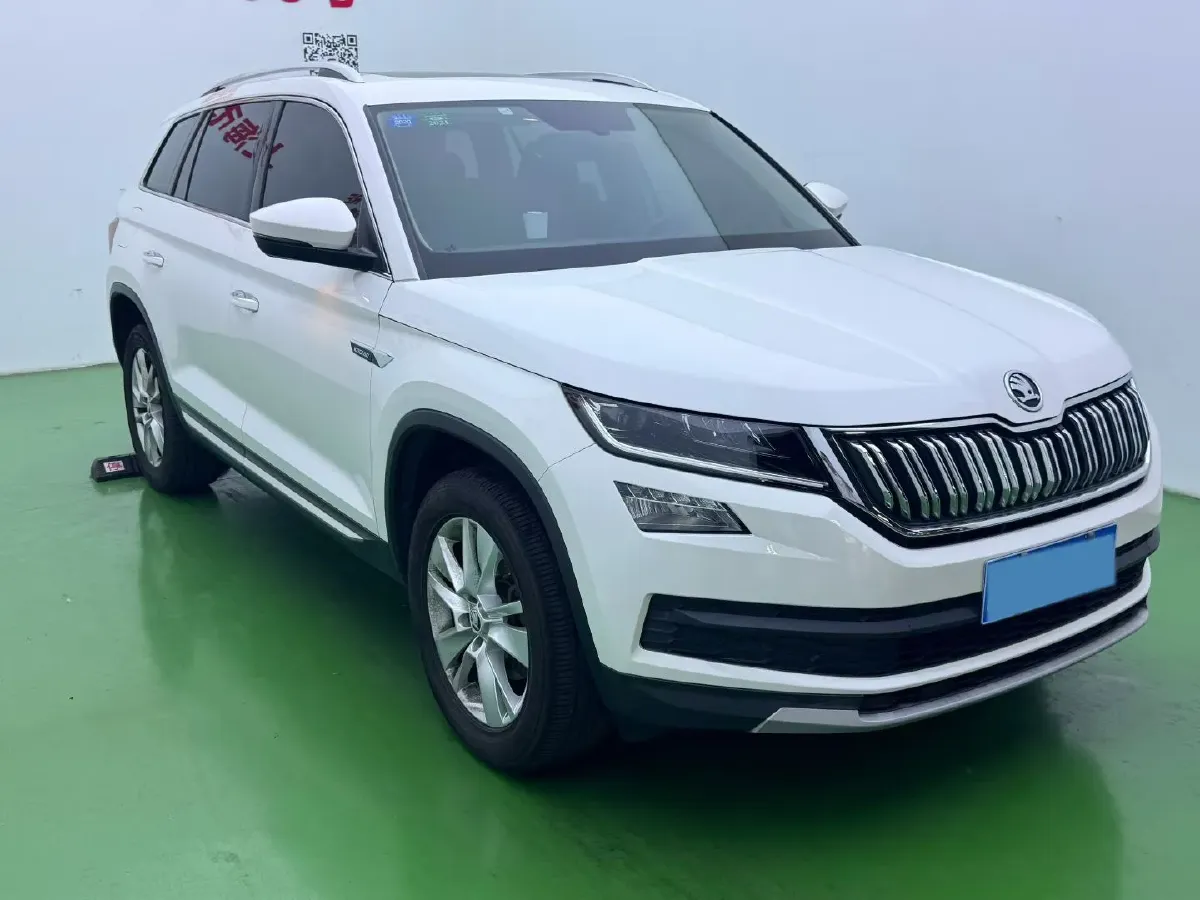 2018 Skoda Kodiak 2.0T 186HP L4 7DCT,autocango,china used car exporter,china ev exporter,chinese used car exporter,chinese used ev exporter