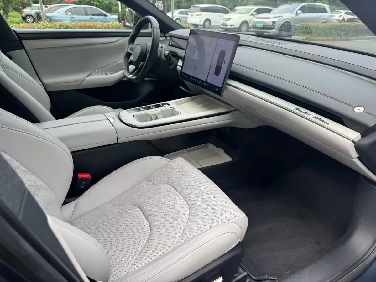 2024 MI SU7 BEV 73.6KWH,autocango,china used car exporter,china ev exporter,chinese used car exporter,chinese used ev exporter