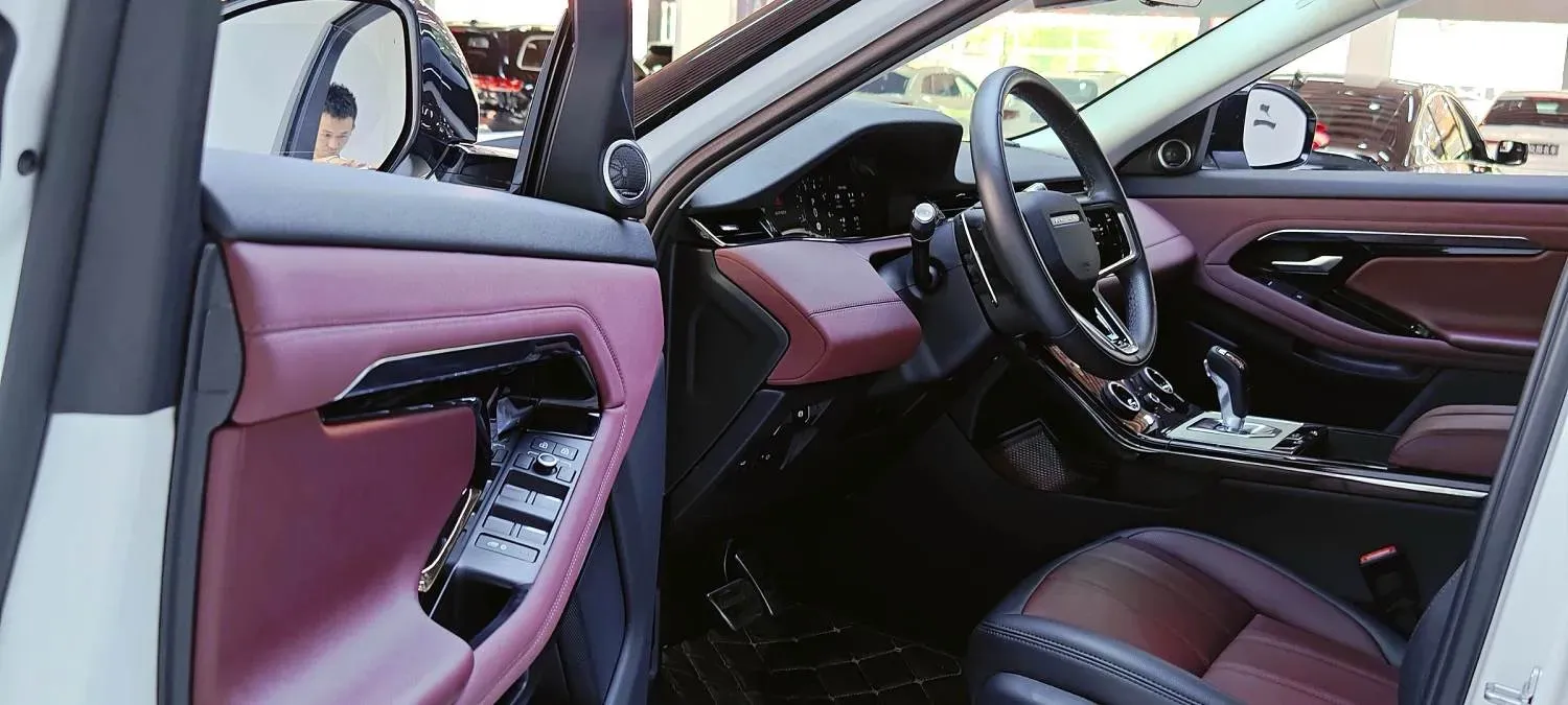 2022 Land Rover Range Rover Evoque 2.0T 249HP L4 9AT,autocango,china used car exporter,china ev exporter,chinese used car exporter,chinese used ev exporter