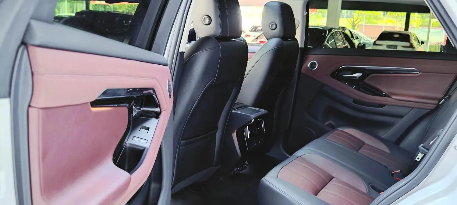 2022 Land Rover Range Rover Evoque 2.0T 249HP L4 9AT,autocango,china used car exporter,china ev exporter,chinese used car exporter,chinese used ev exporter