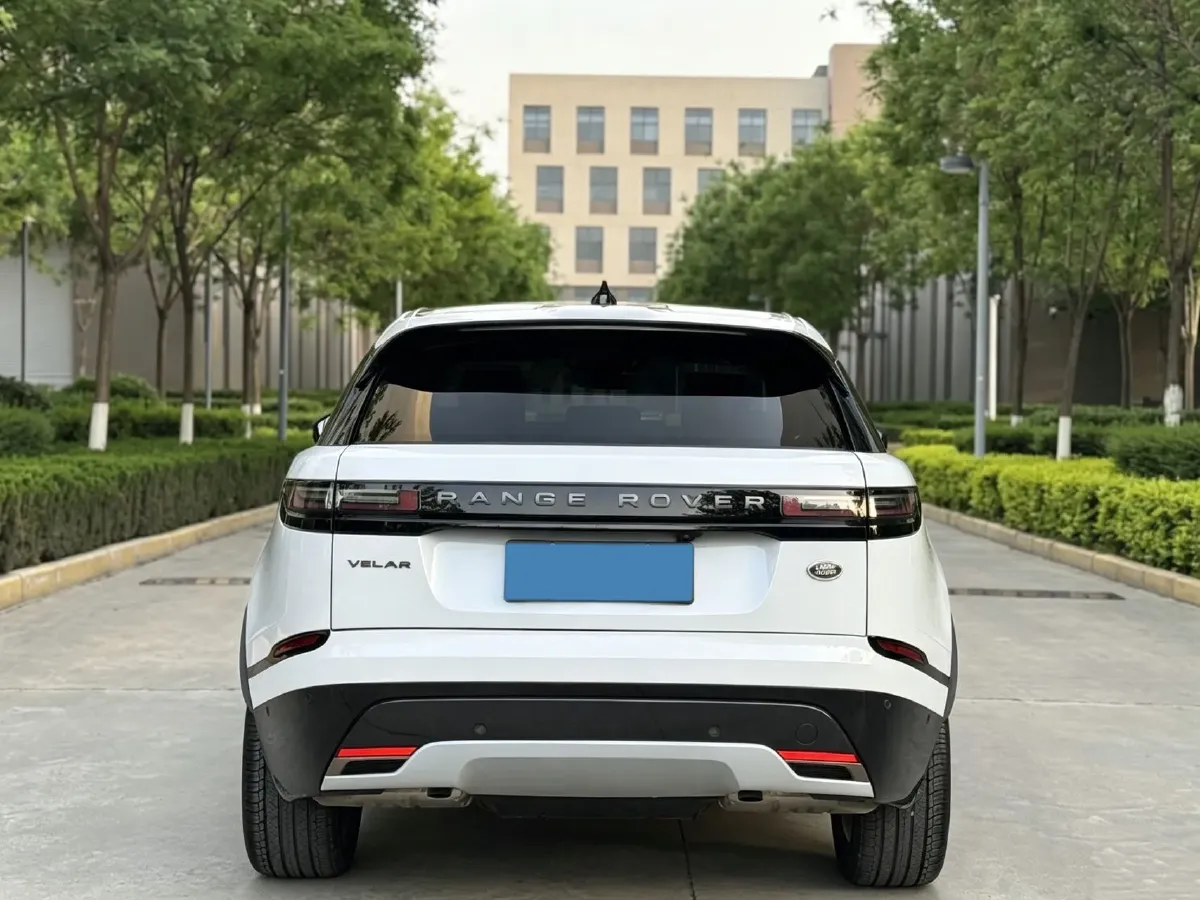 2025 Land Rover Range Rover Velar 2.0T 250HP L4 8AT,autocango,china used car exporter,china ev exporter,chinese used car exporter,chinese used ev exporter