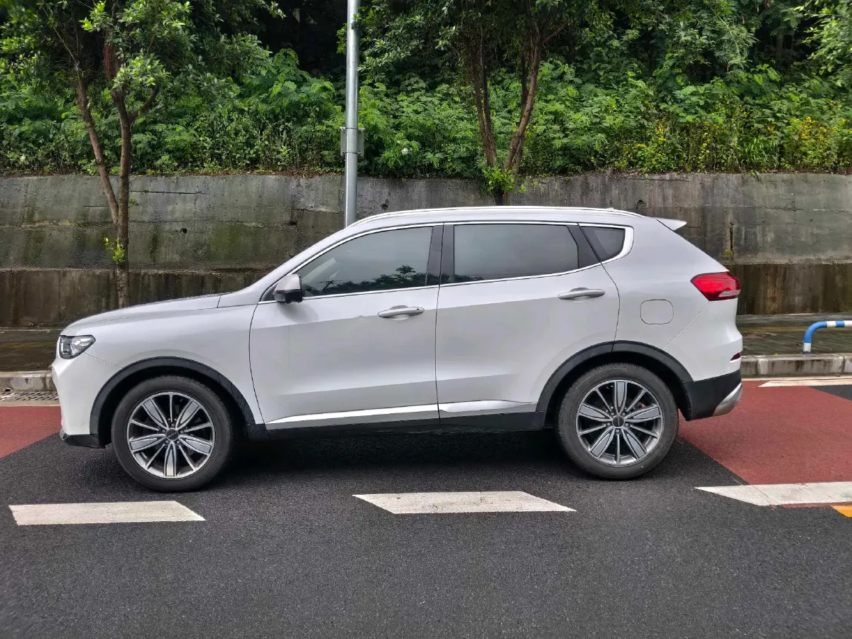2021 Haval H6 1.5T 150HP L4 7DCT,autocango,china used car exporter,china ev exporter,chinese used car exporter,chinese used ev exporter
