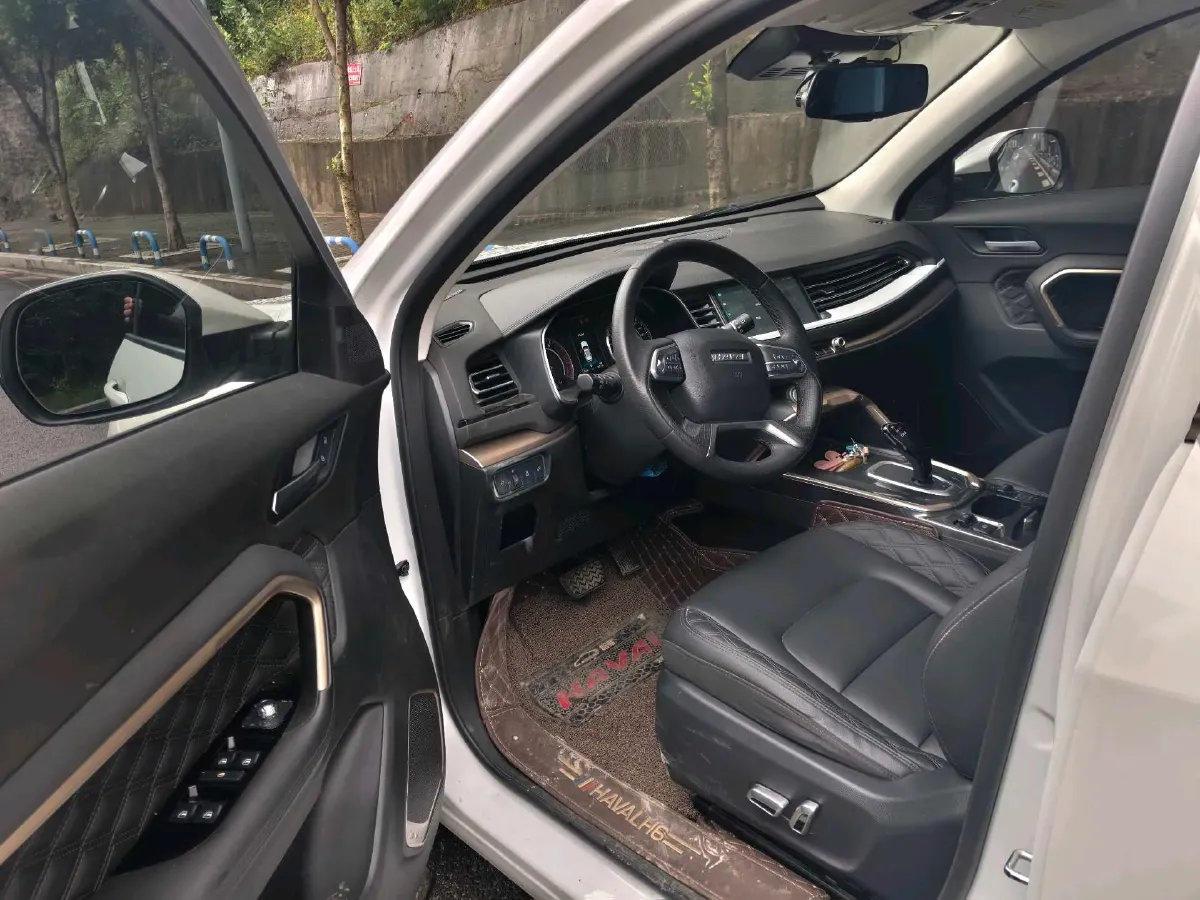 2021 Haval H6 1.5T 150HP L4 7DCT,autocango,china used car exporter,china ev exporter,chinese used car exporter,chinese used ev exporter
