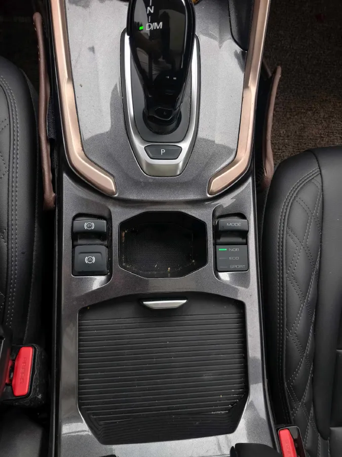 2021 Haval H6 1.5T 150HP L4 7DCT,autocango,china used car exporter,china ev exporter,chinese used car exporter,chinese used ev exporter