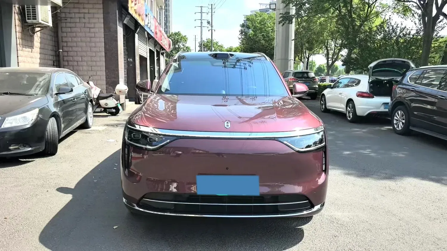 2025 AITO AITO M8 REEV 160HP REEV 53.4KWH,autocango,china used car exporter,china ev exporter,chinese used car exporter,chinese used ev exporter