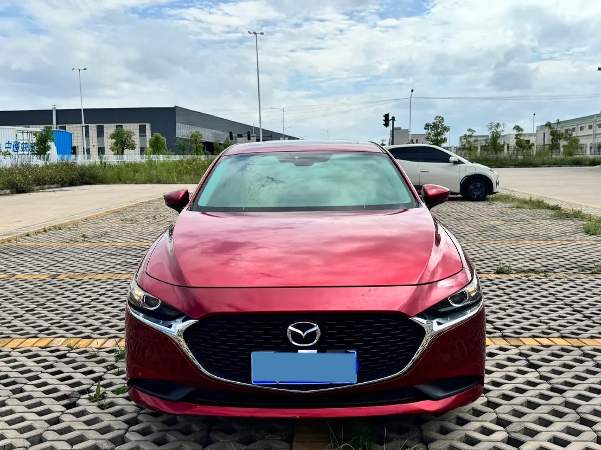 2021 Mazda 3 Axela 1.5L 117HP L4 6AT,autocango,china used car exporter,china ev exporter,chinese used car exporter,chinese used ev exporter