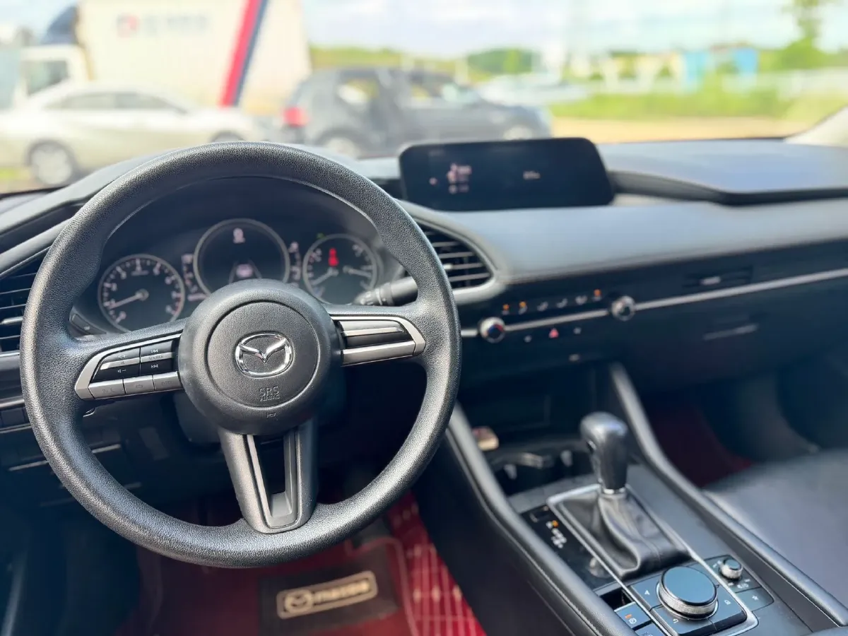 2021 Mazda 3 Axela 1.5L 117HP L4 6AT,autocango,china used car exporter,china ev exporter,chinese used car exporter,chinese used ev exporter