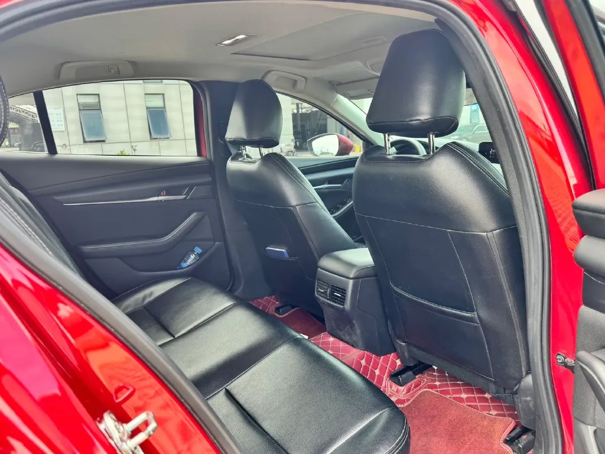 2021 Mazda 3 Axela 1.5L 117HP L4 6AT,autocango,china used car exporter,china ev exporter,chinese used car exporter,chinese used ev exporter